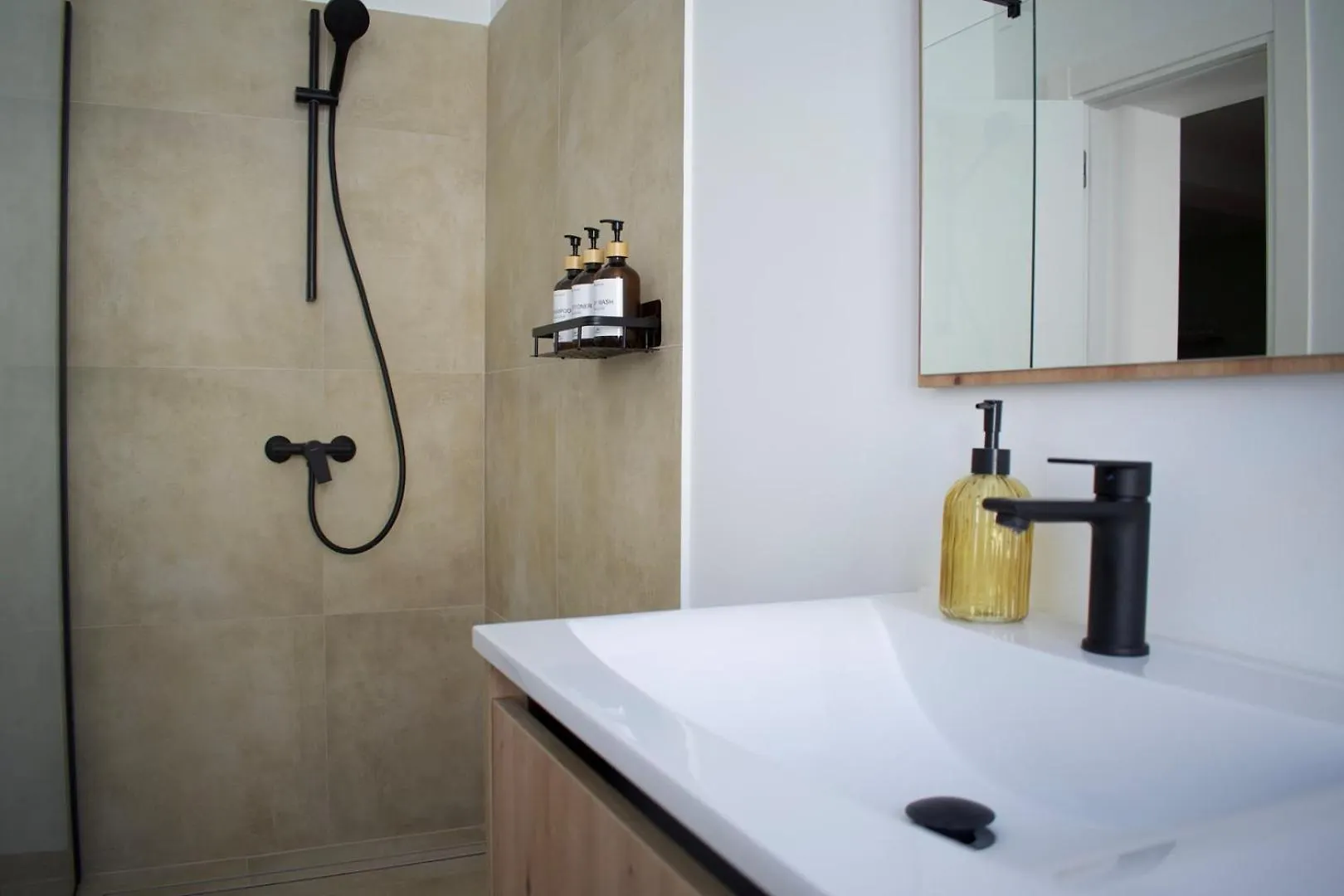 Apartment 150M From Arena Colosseum Pula 0*,