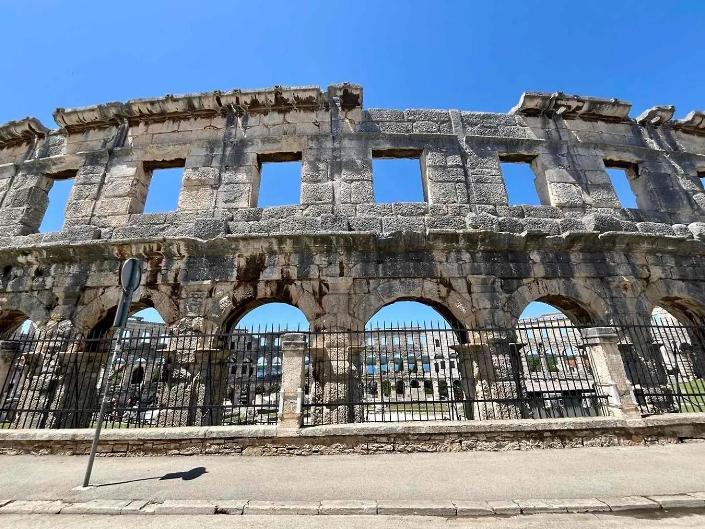 Apartment 150M From Arena Colosseum Pula Croatia