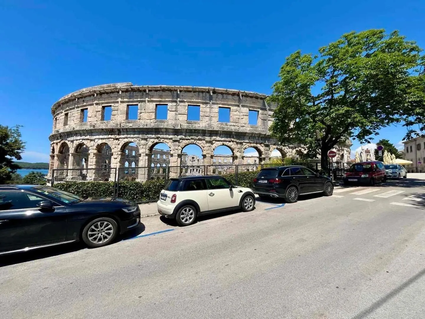 Apartment 150M From Arena Colosseum Pula 0*,  Croatia